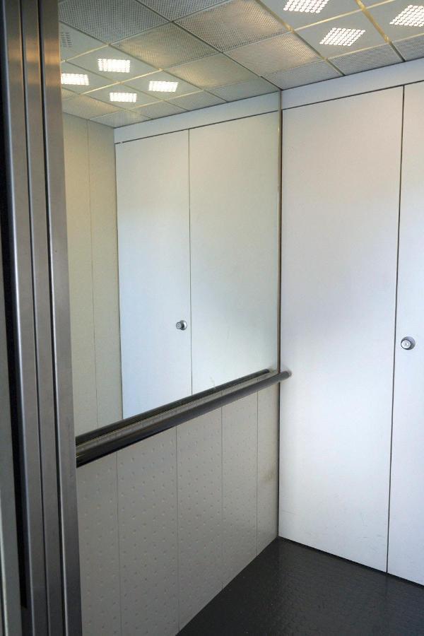 Albergue Potsdamer Platz - &
